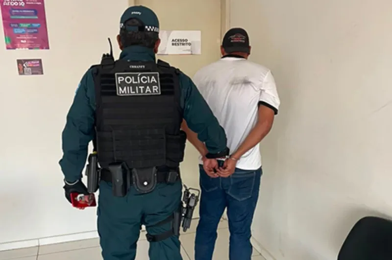 Homem é preso após invadir casa da ex-companheira no Piauí