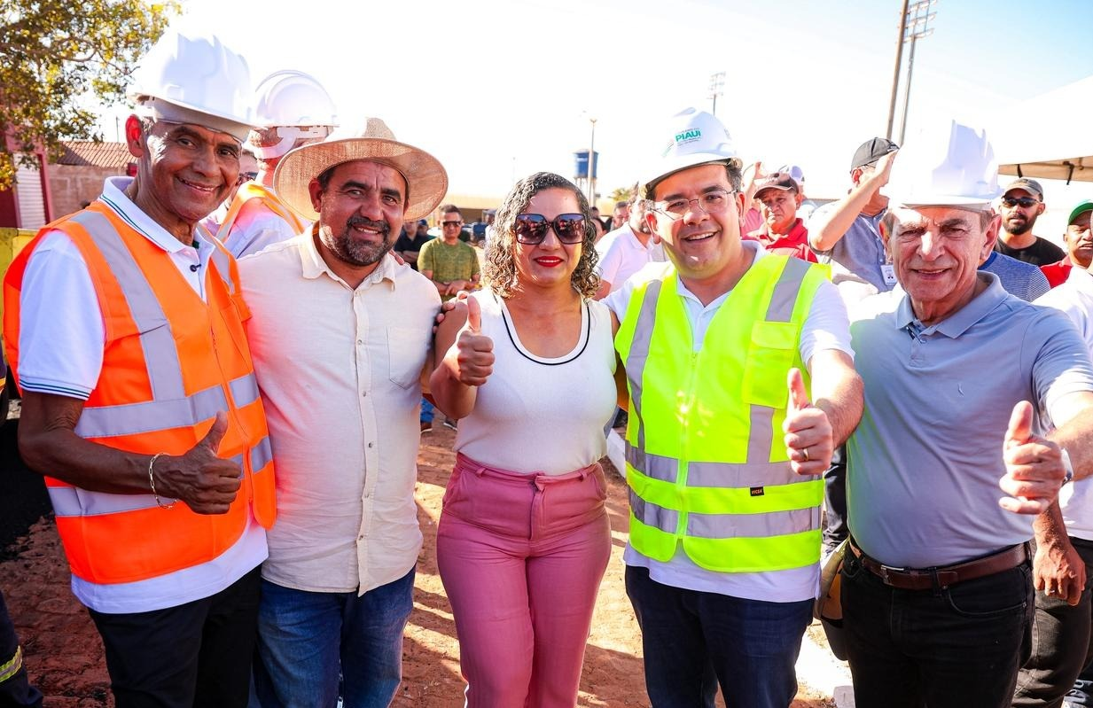 Marcelo Castro acompanha obras e inaugurações no Sul do Piauí