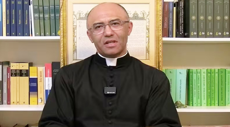Padre piauiense rejeita excomunhão do Vaticano e diz que seguirá celebrando missas
