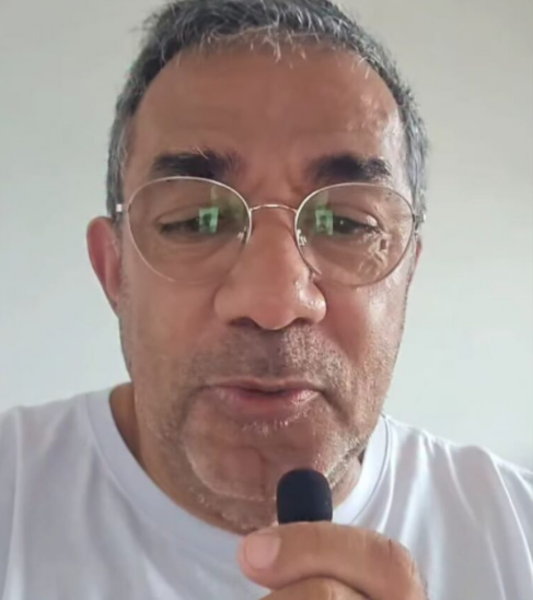 Pai de Anitta, Mauro Machado