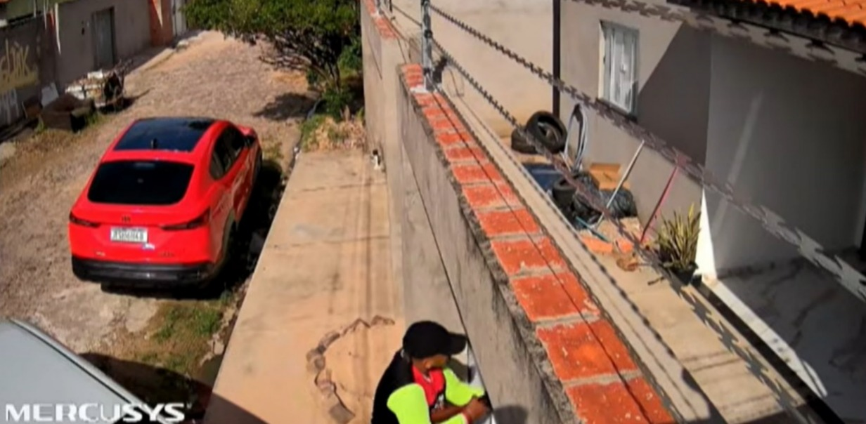Policial militar é surpreendido por homem armado com espingarda em casa na zona Sul de Teresina
