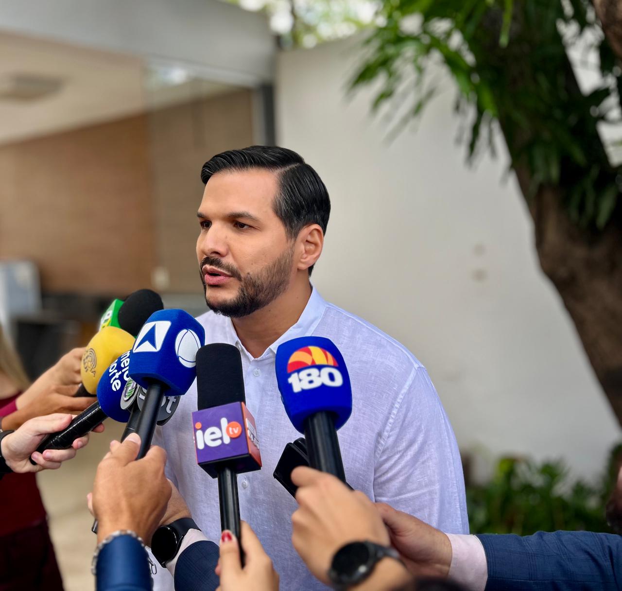 Pré-candidato a vice-governador afirma que a base mantém apoio às candidaturas de Júlio César e Marcelo Castro ao Senado.