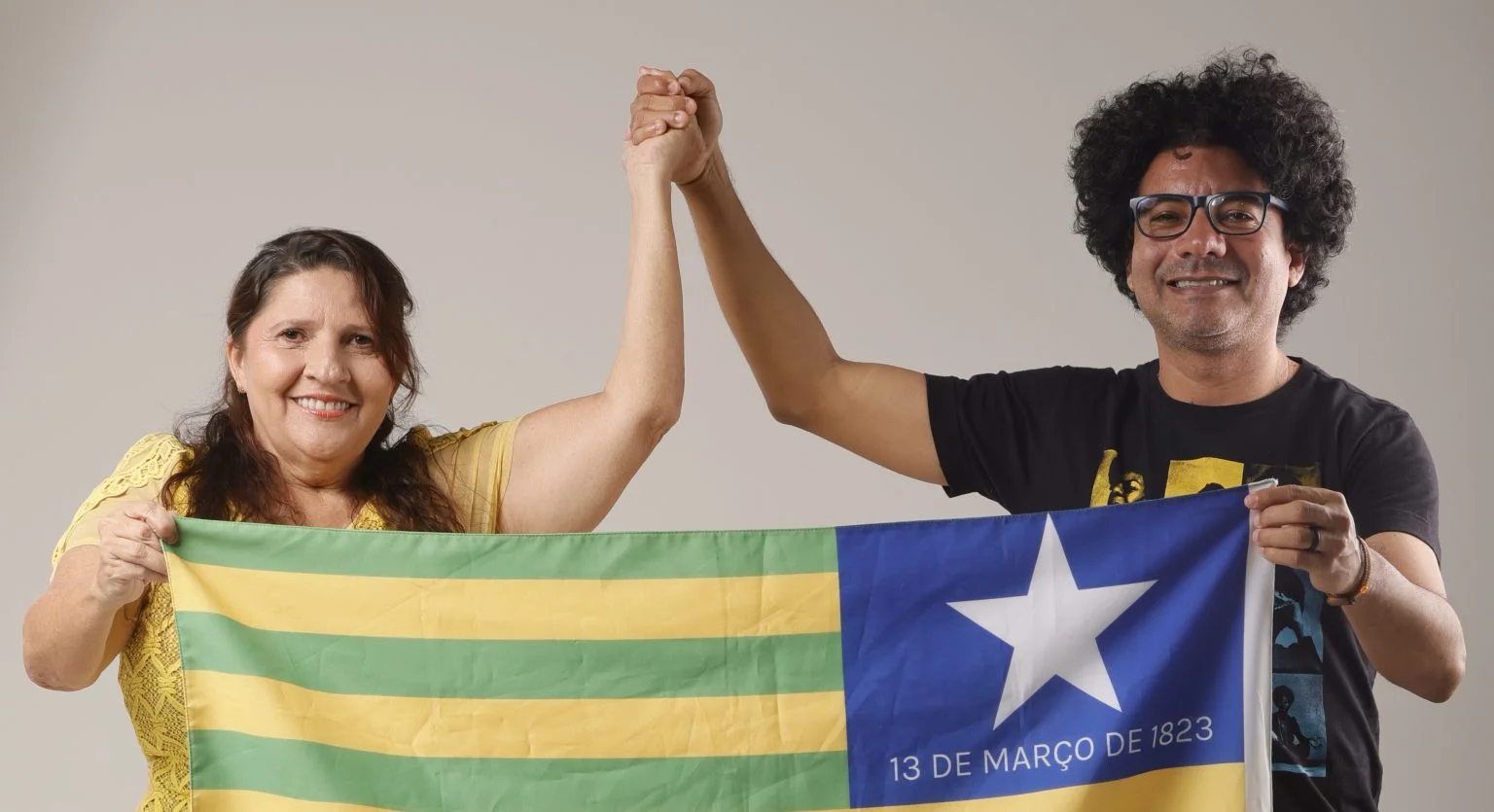Pré-candidato ao Governo professor Gisvaldo Oliveira e a vice, Edilene Pinho