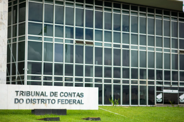 Tribunal