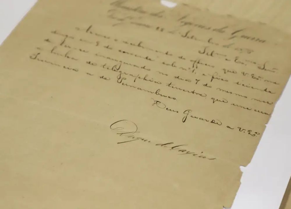 Venda ilegal de documentos históricos preocupa Arquivo Nacional