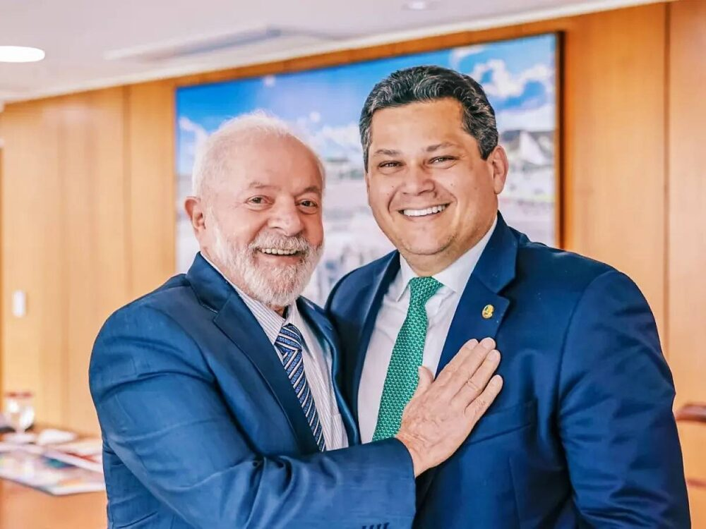 Alcolumbre adia pautas prioritárias de Lula para depois das eleições