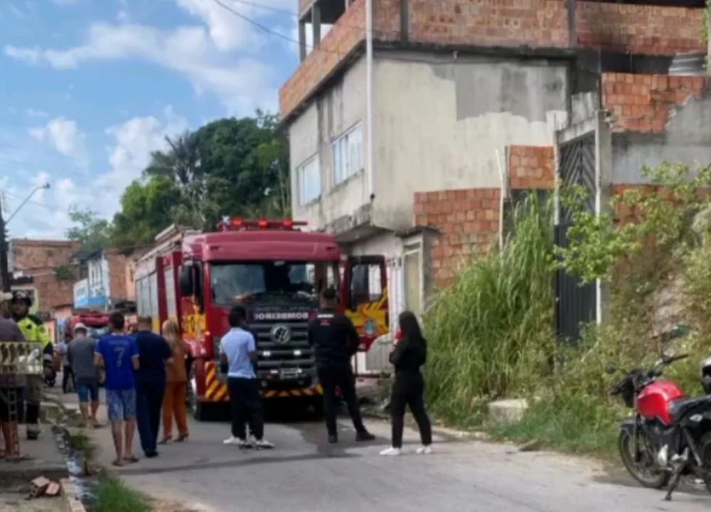 AM: pais vão comprar pão e crianças morrem durante incêndio em kitnet