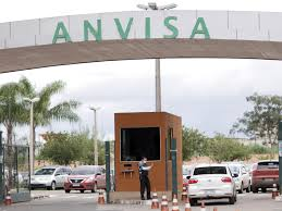 Anvisa e Dinavisa firmam acordo para controle de produtos ilegais entre Brasil e Paraguai
