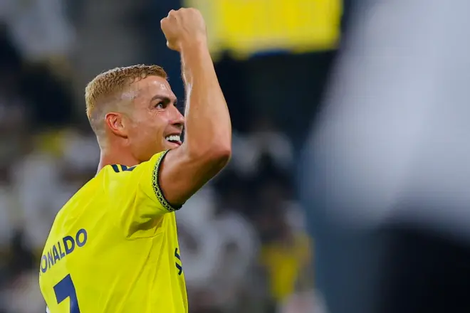 Cristiano Ronaldo é decisivo, e Al-Nassr vence Al Taawon