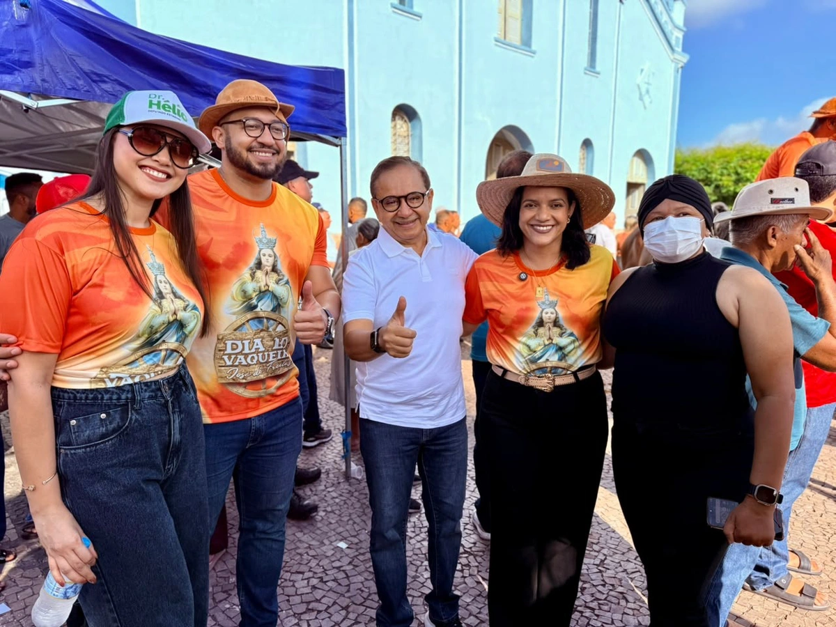 Deputado Dr. Hélio participa da Festa do Vaqueiro em José de Freitas e destaca valorização da fé e das tradições piauienses