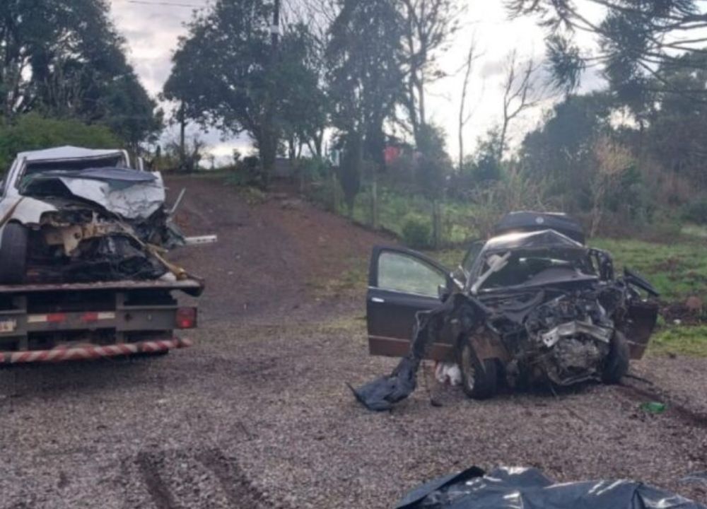 Dia dos Pais termina em tragédia após grave acidente que matou dois pais e dois filhos, na PRC-280