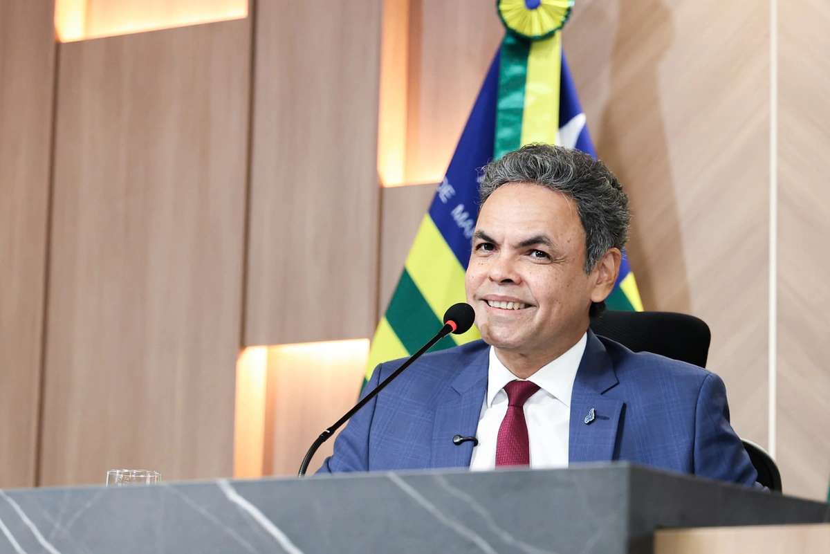 Dr. Gil Carlos