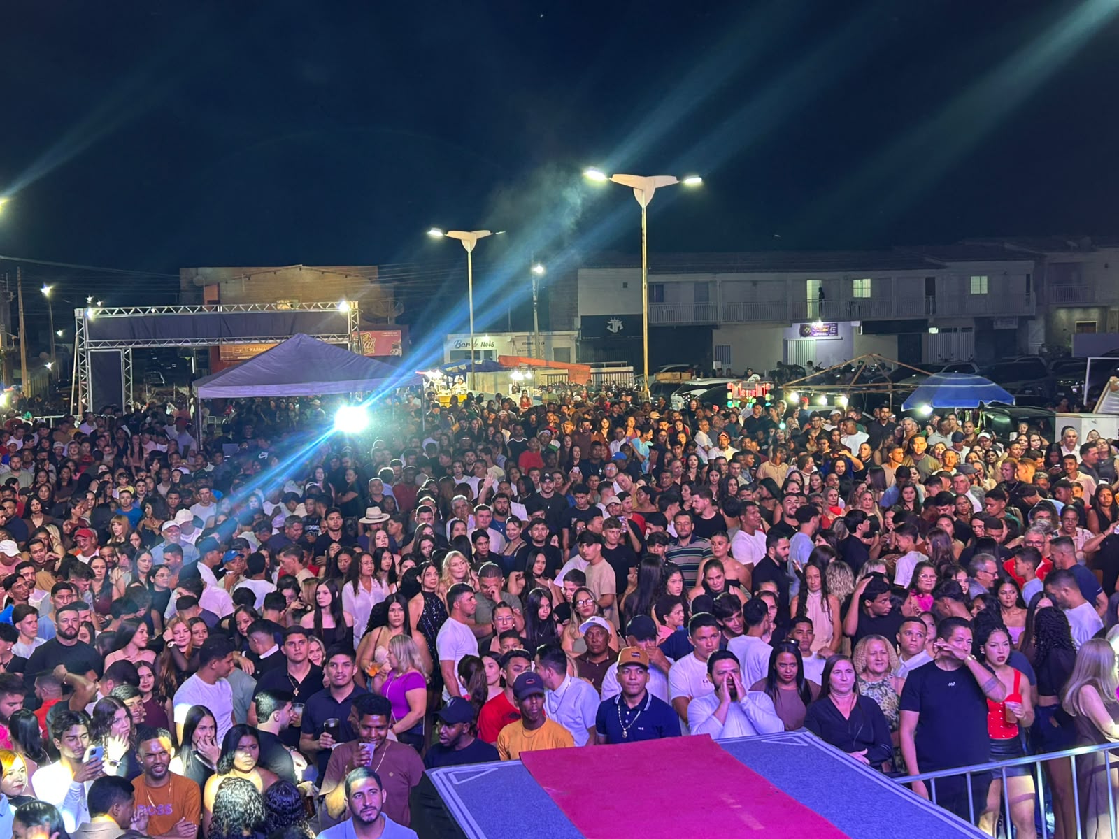Festa do Feijão 2026 encerra programação com shows de Zé Cantor e Felipão em Assunção