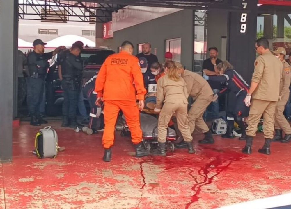 Filho de dono de garagem de veículos é baleado por dupla em Dourados