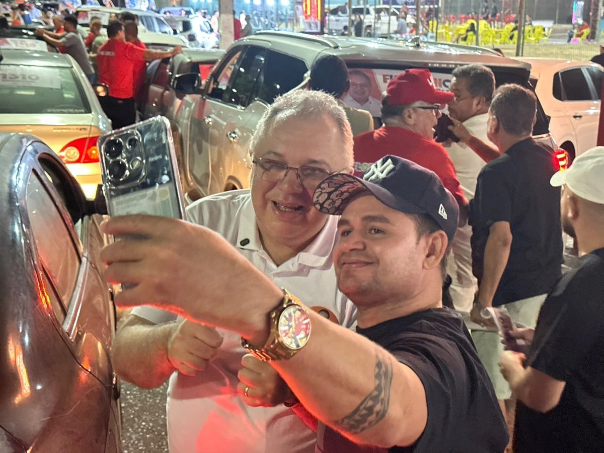 Florentino Neto inicia campanha com adesivaço em Parnaíba e agenda movimentada pelo Piauí