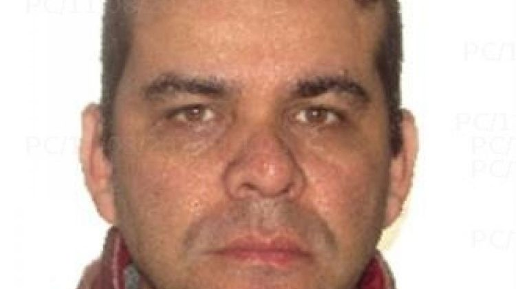 Homem é morto a facadas perto de parada de ônibus em avenida de São Leopoldo