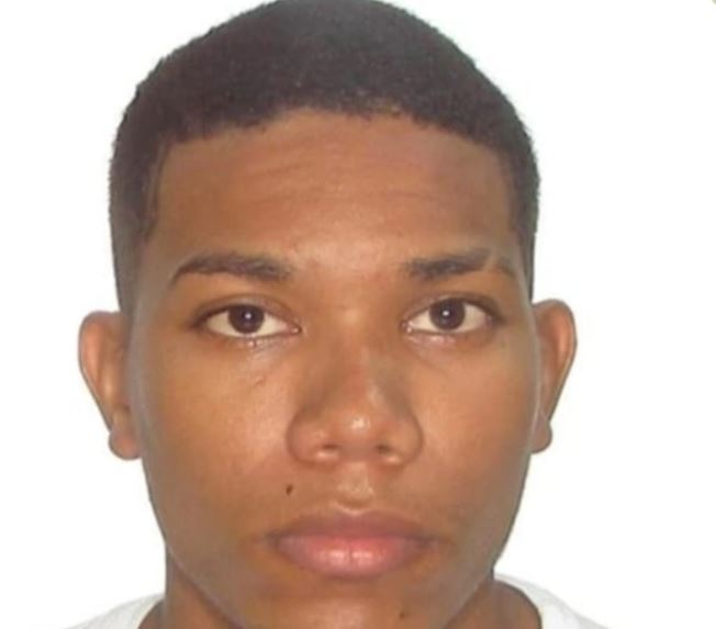 Homem é morto a tiros em frente ao Clube do River após assediar mulher