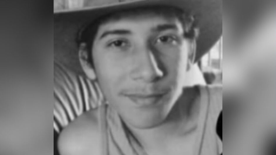 Jovem morre em acidente com carreta na BR-262 em Água Clara