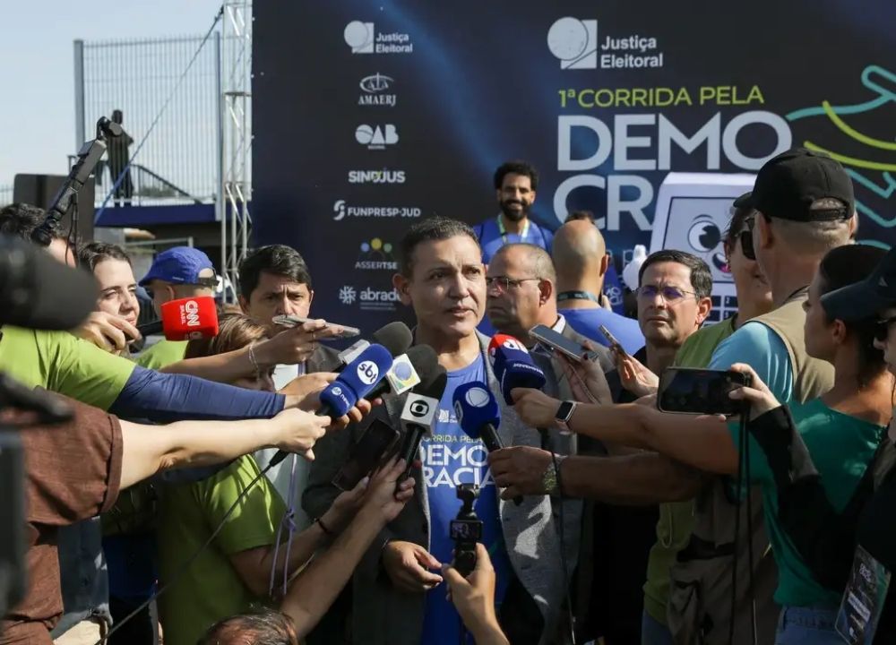 Justiça abriu as urnas diante da população, diz Nunes Marques