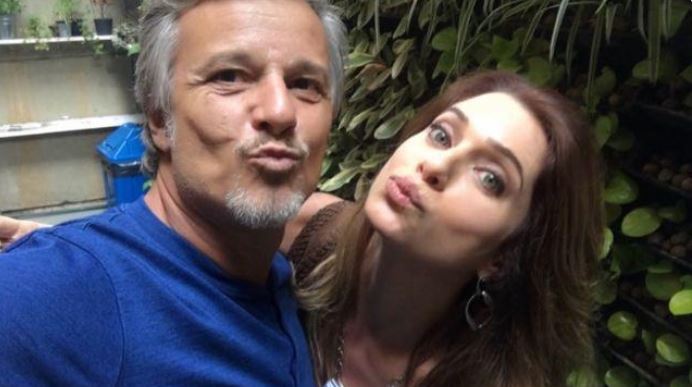 Leticia Spiller se declara a Marcello Novaes