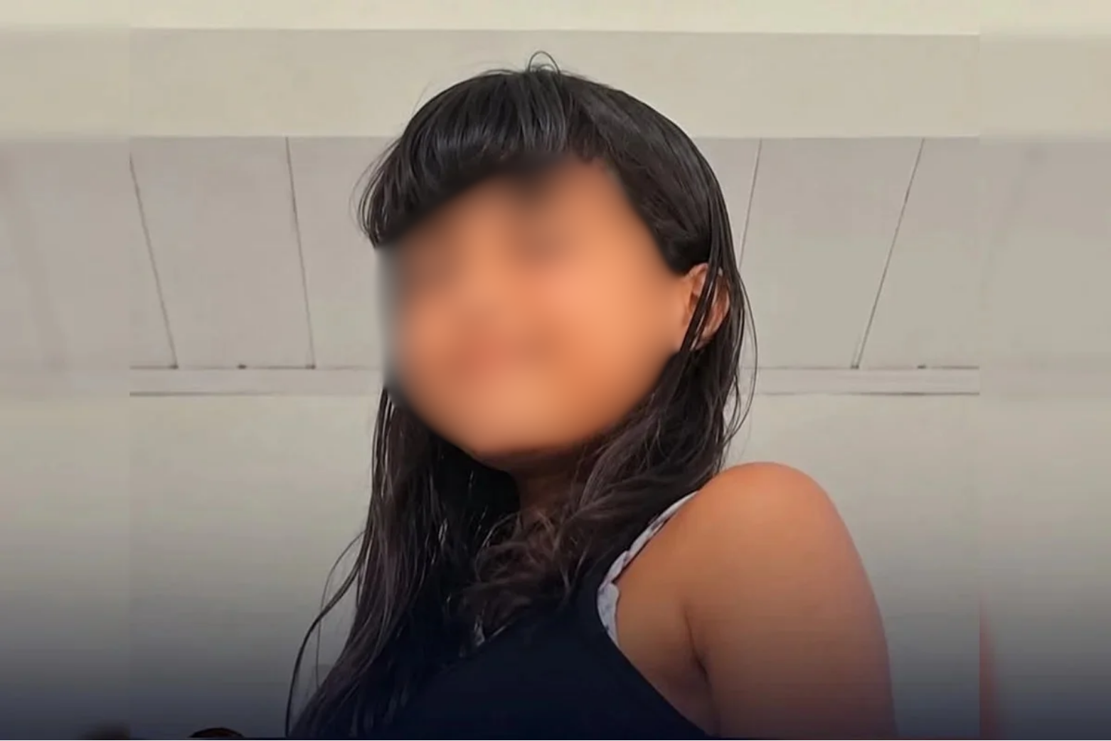 Mãe de menina achada morta com coleira de cachorro no pescoço é presa