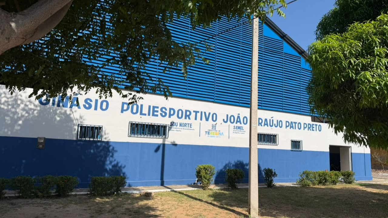 Prefeitura de Teresina entrega revitalização do Ginásio Poliesportivo Pato Preto, no Mocambinho