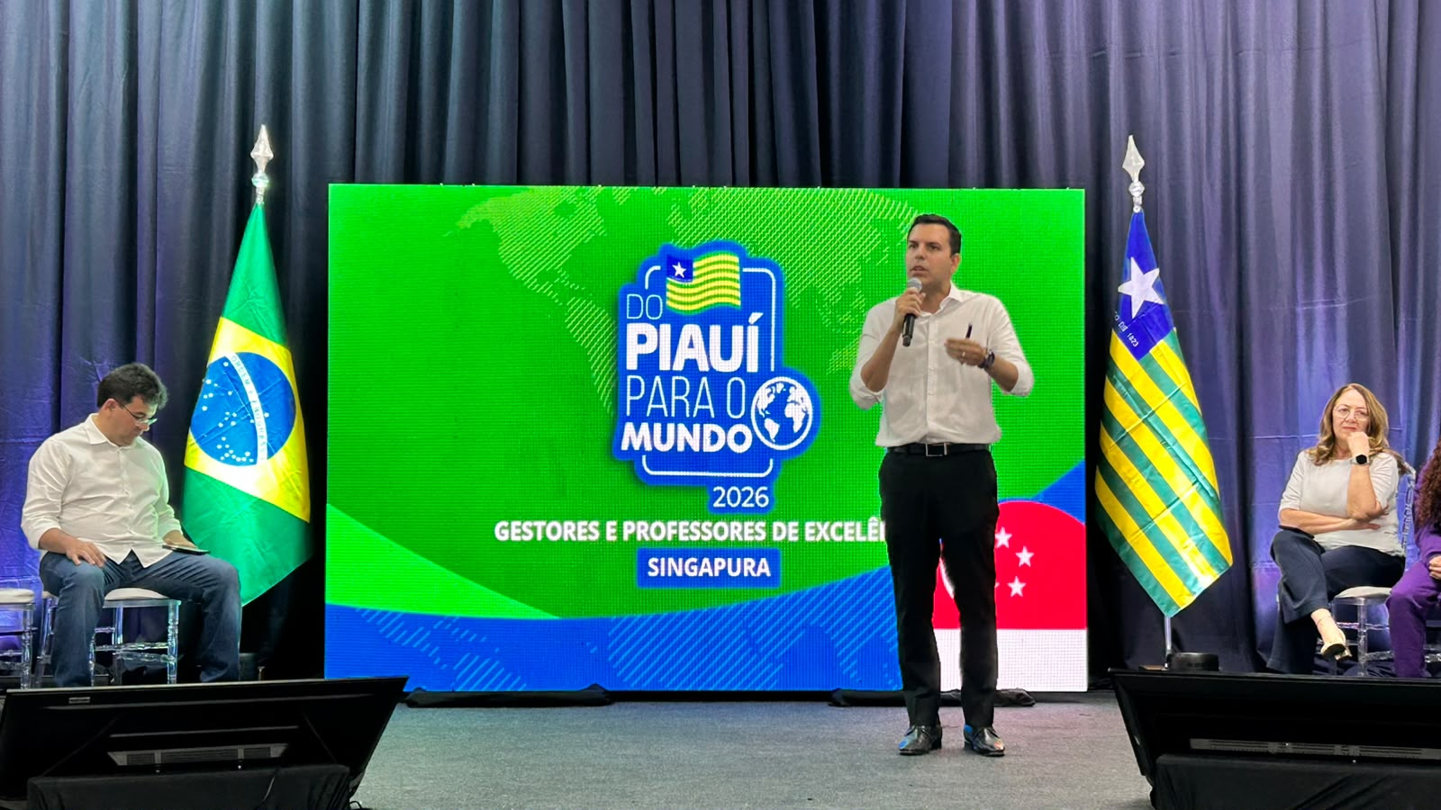 Secretário Rodrigo Torres celebra avanço do Piauí no Ideb e crescimento do Piauí no Mundo para 700 intercambistas