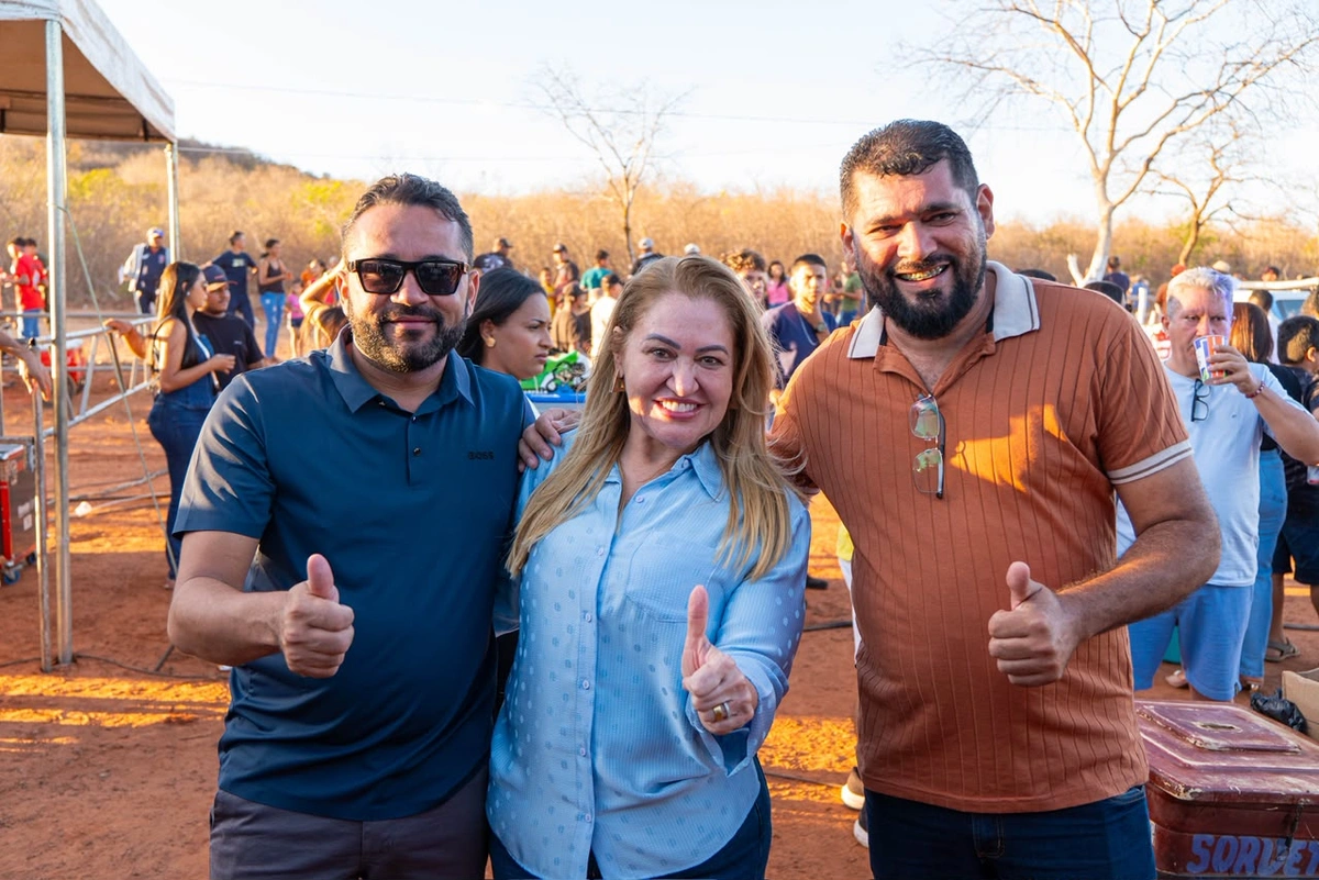 Simone Pereira participa da tradicional Vaquejada de São João da Varjota