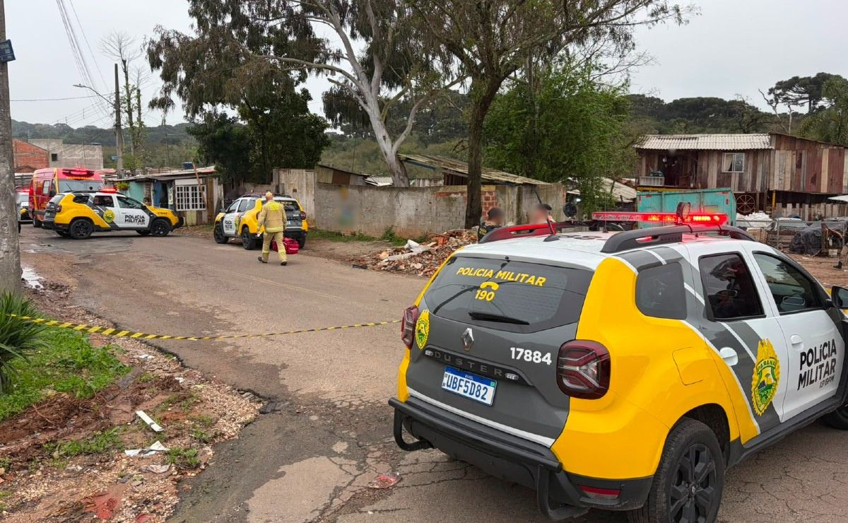 Suspeito de assalto morre em confronto com a PM no bairro Ganchinho, em Curitiba