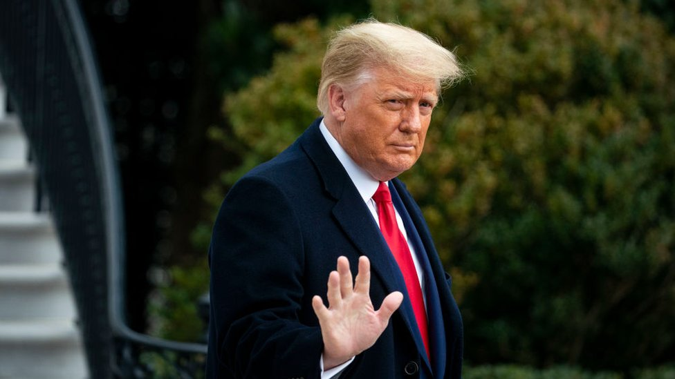 Trump revoga visto de embaixadora e tenta coagir o governo brasileiro