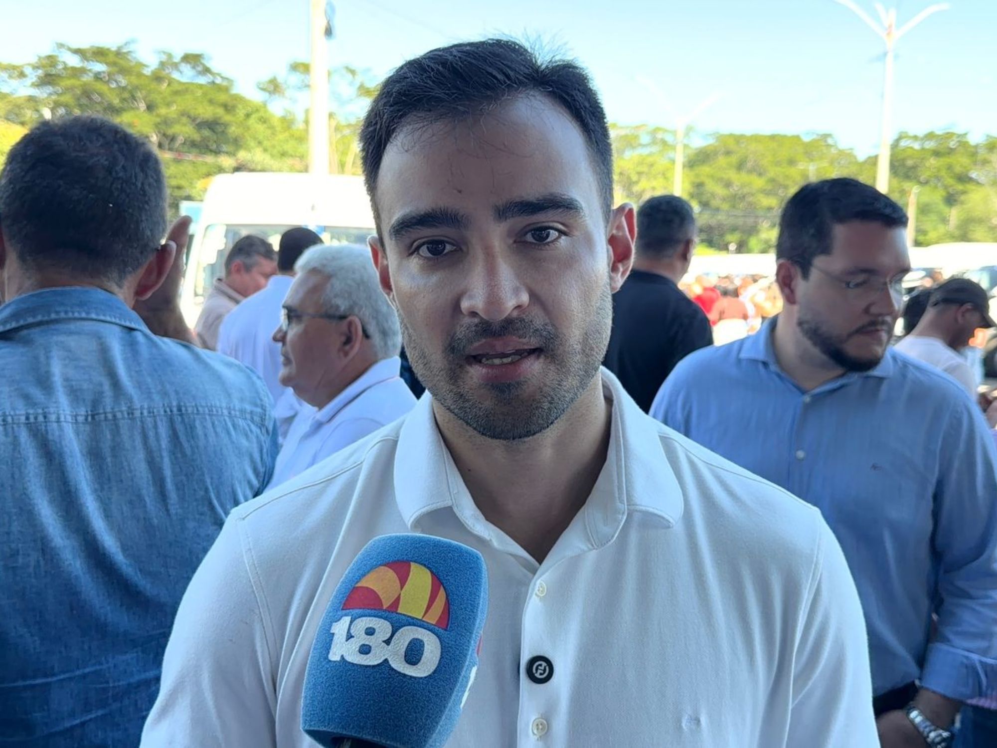 Vinicius Dias