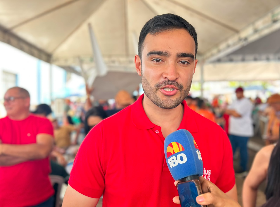 Vinicius Dias