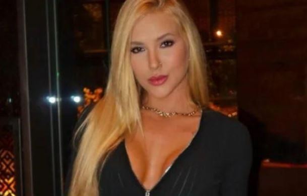 Virginia Fonseca chama atenção com detalhe em biquíni