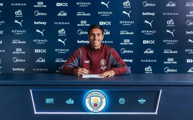 Vitor Reis - Man City