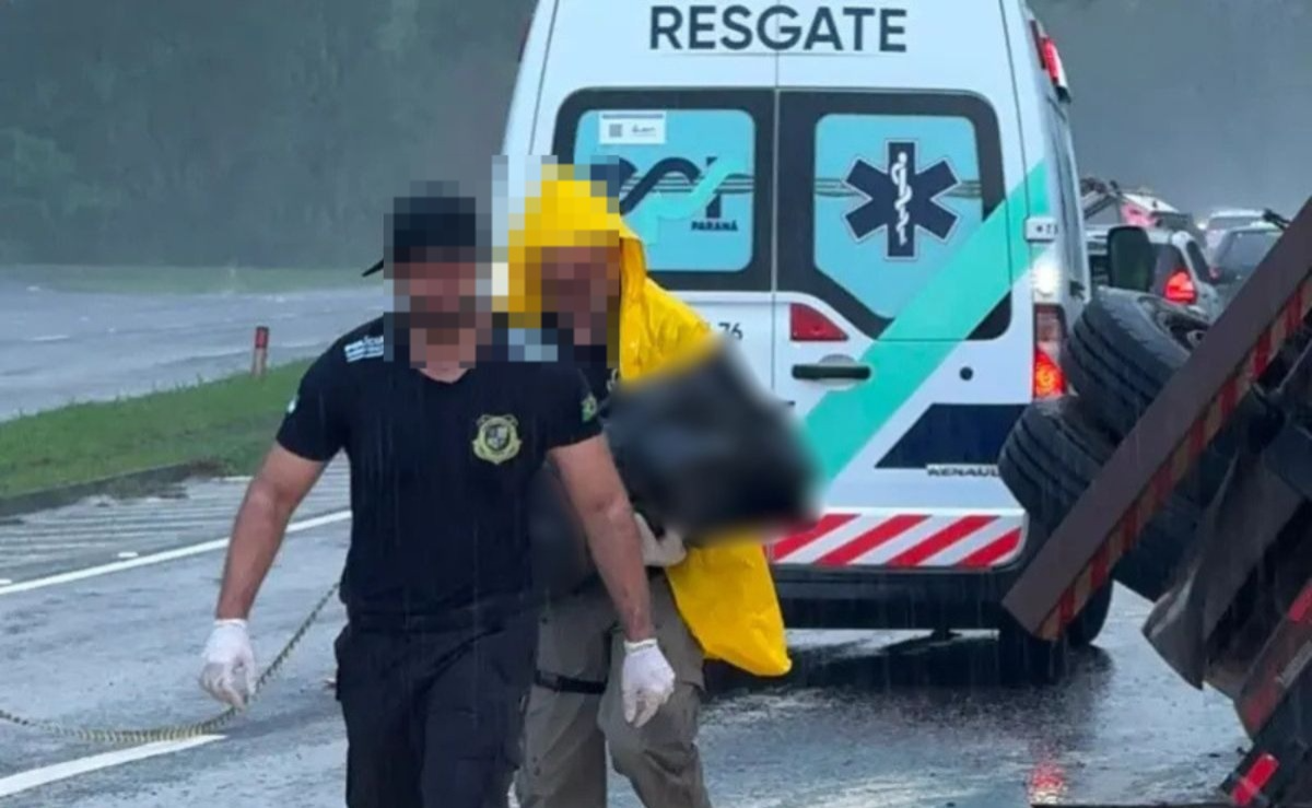 Bebê de sete meses morre após carreta carregada com arroz tombar na BR-369, em Ibiporã