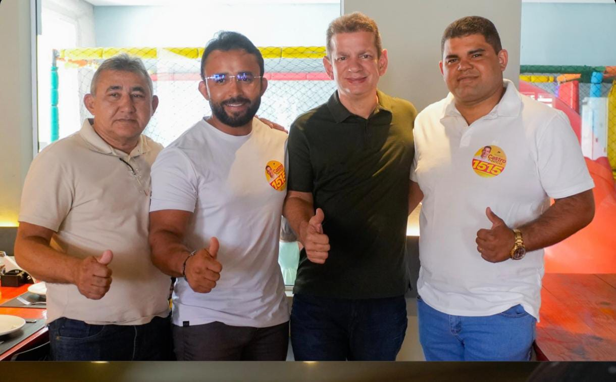 Castro Neto participa de encontro com amigos de Celso Felipe em Floriano