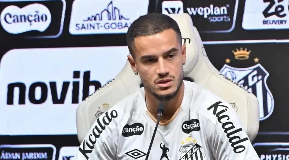Coutinho revela bastidores da saída do Vasco e explica escolha pelo Santos