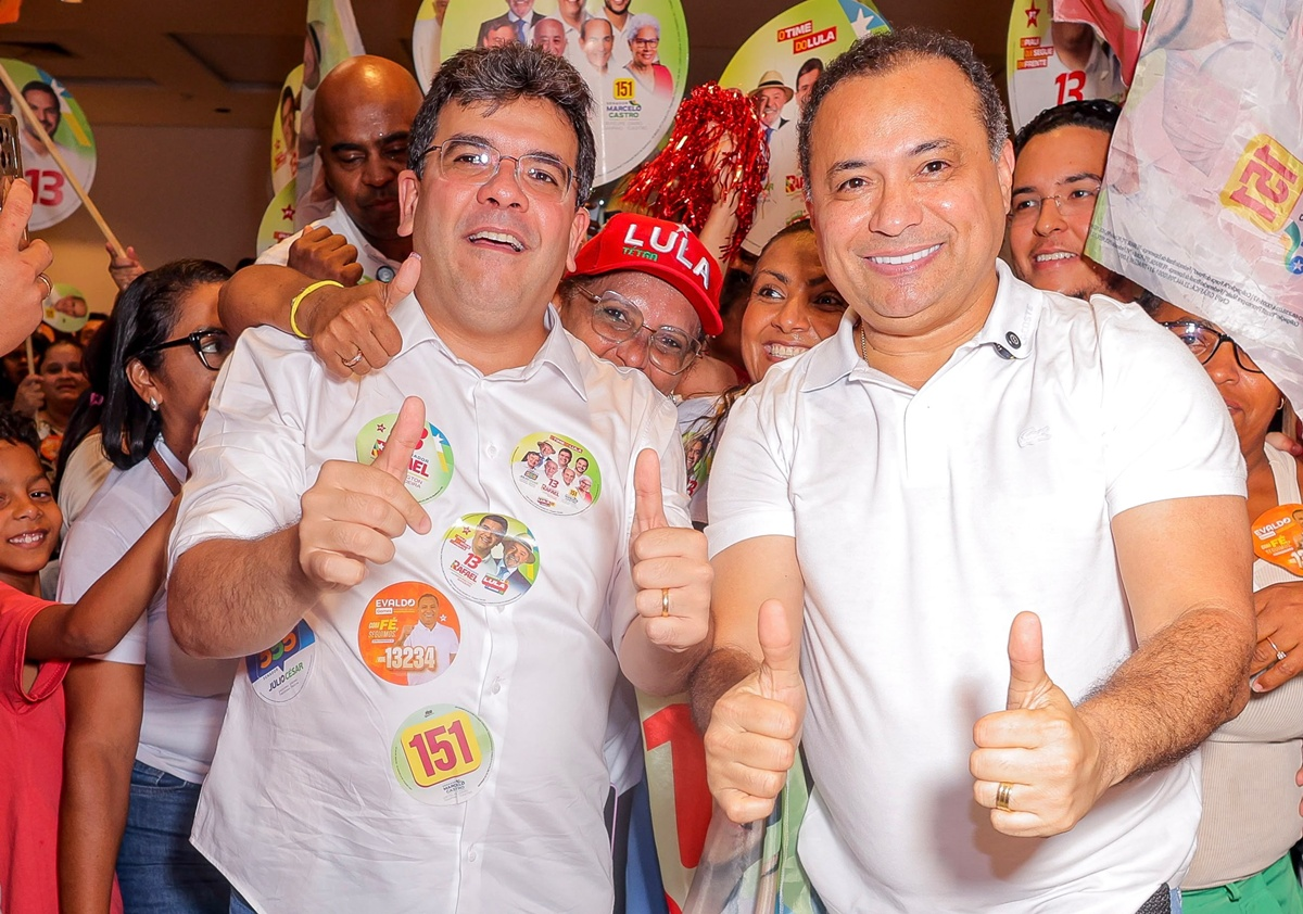 Em ato político, Rafael defende continuidade de Evaldo Gomes na Assembleia