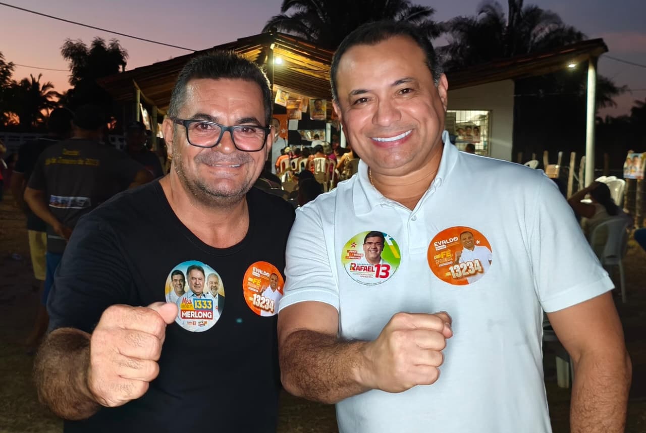 Evaldo gomes e Rochinha