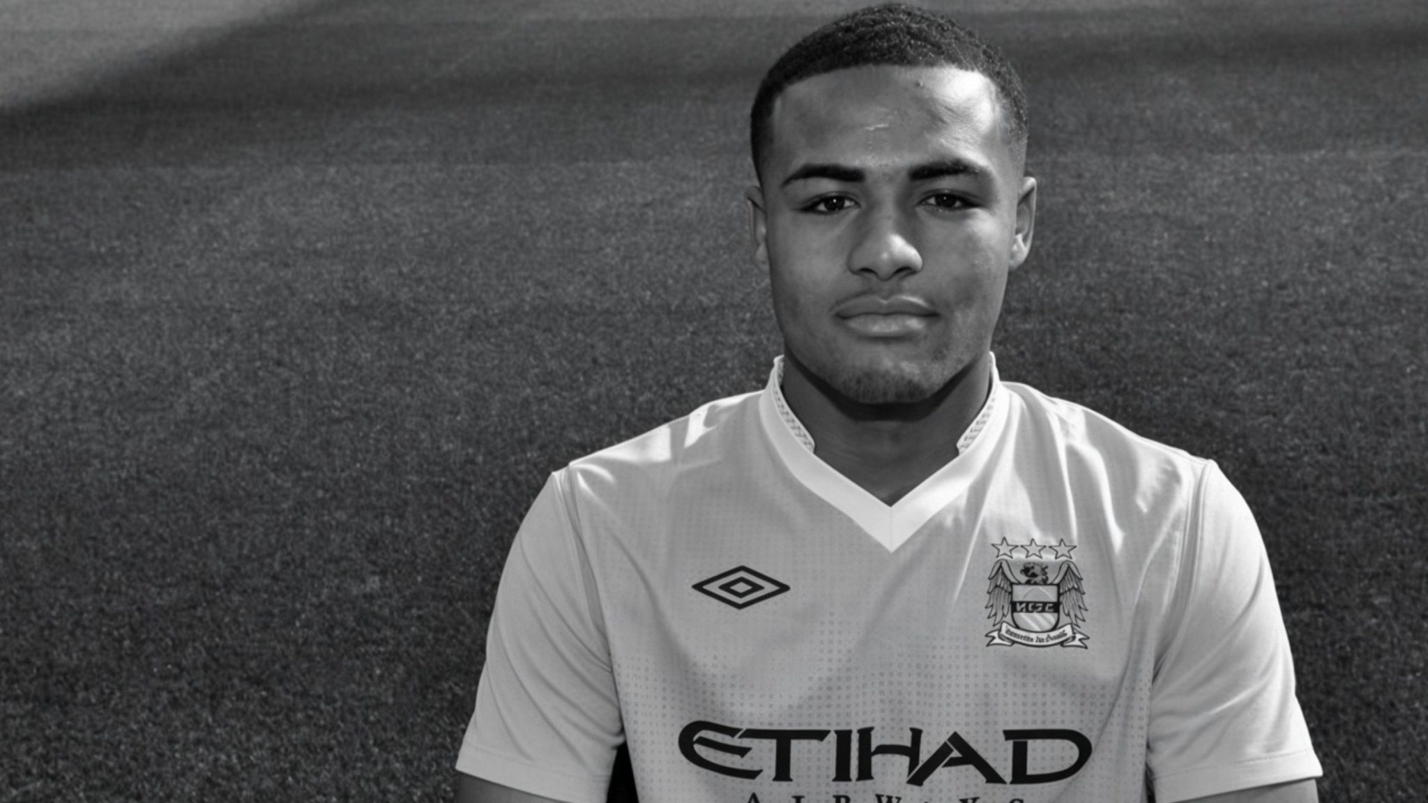 Ex-jogador do Manchester City condenado à prisão por acidente que vitimou duas pessoas morre aos 32 anos