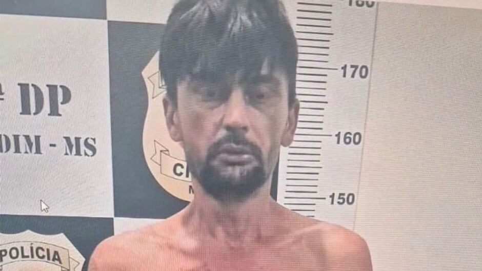 Homem atira contra policiais e morre durante ação da Força Tática em Guia Lopes da Laguna