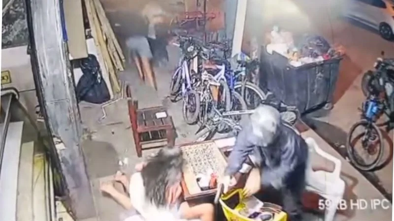 Homem é morto a tiros em frente a pastelaria em São Vicente