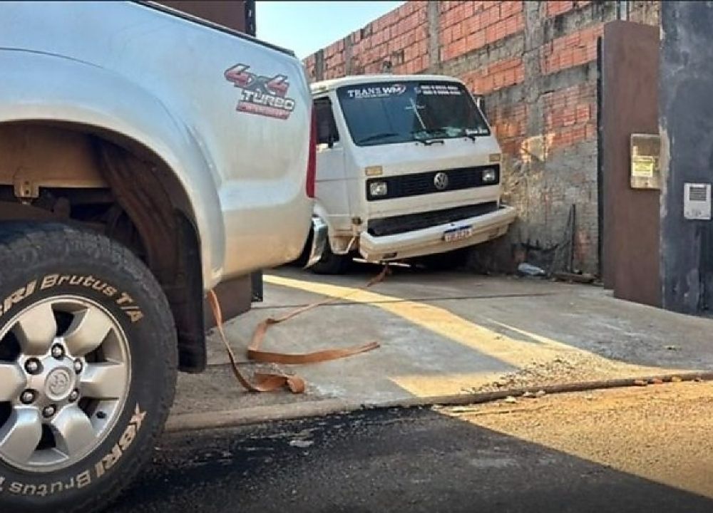 Homem morre esmagado pelo próprio caminhão dentro de garagem em Rondonópolis