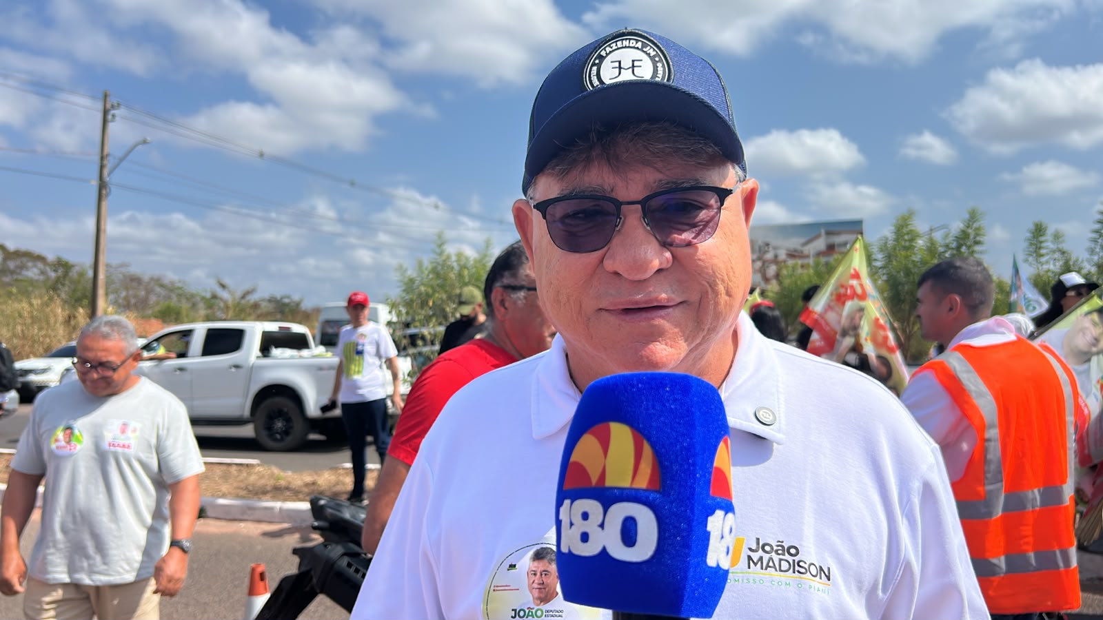 João Madison destaca união com Rafael e Lula durante carreata em Teresina