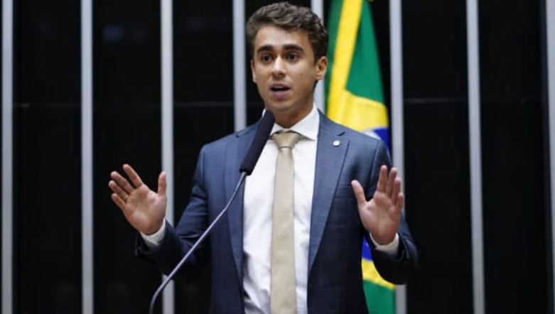 Justiça determina remoção de reportagens sobre Nikolas Ferreira ter chamado Vorcaro de “lindão”