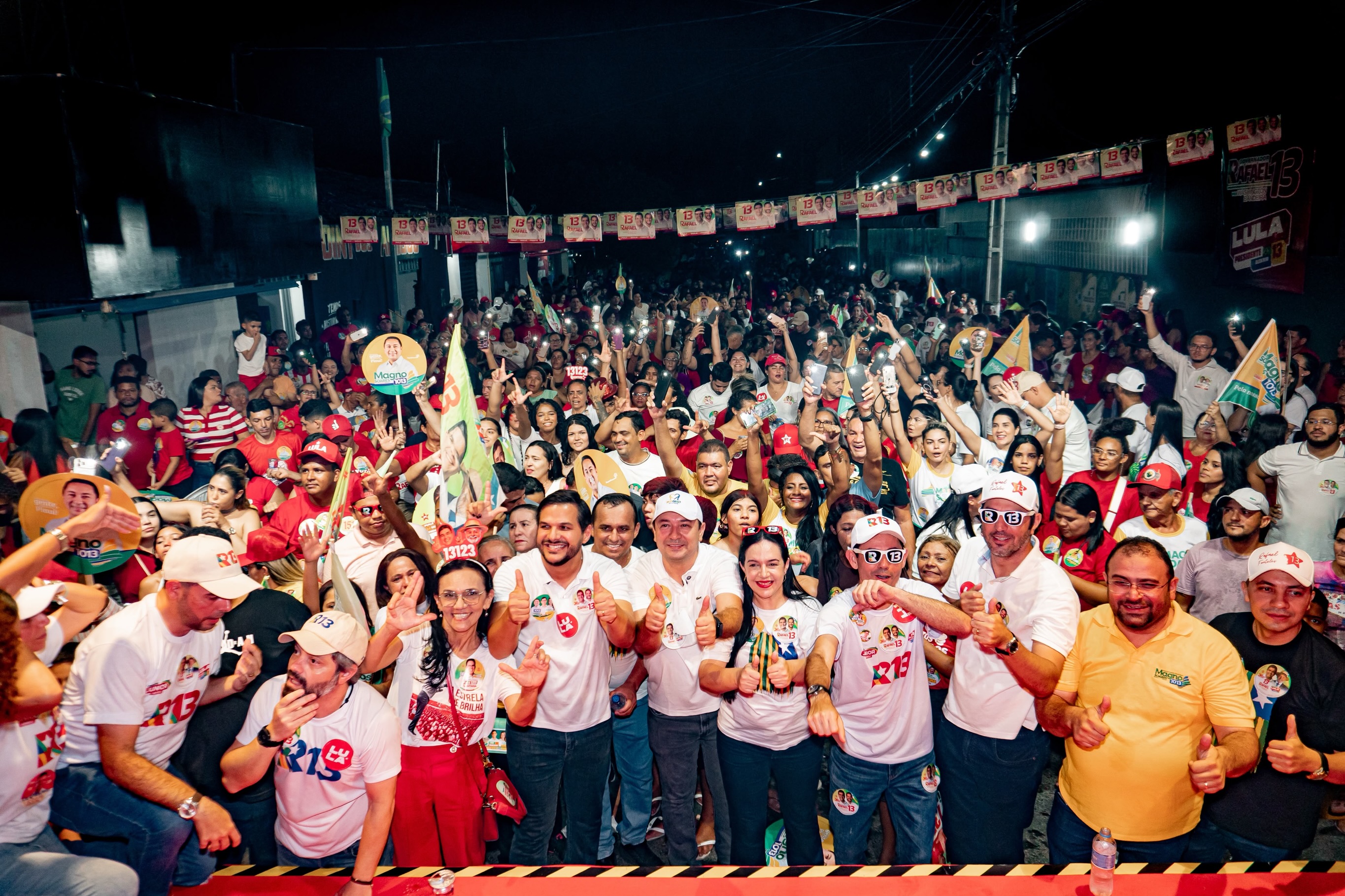 Magno Soares participa de arrastão político e reúne apoiadores em Castelo do Piauí