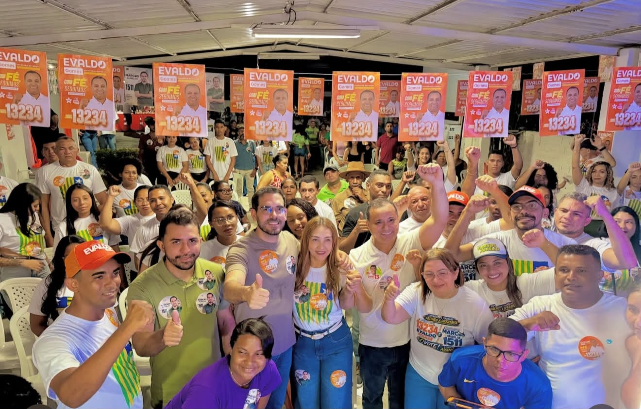 Marcos Sampaio e Evaldo Gomes reúnem lideranças e apoiadores em Palmeirais