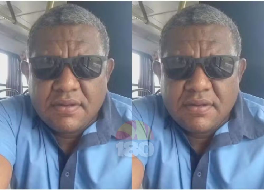 Motorista morre após ser atacado por abelhas depois de carreta tombar em Goiás