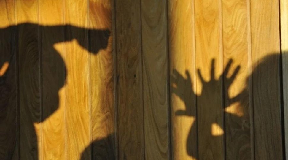 Mulher é levada à UPA após denunciar socos e empurrões do companheiro em Alagoas