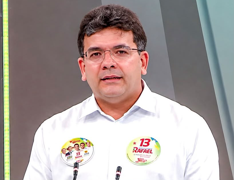 “O Piauí é o grande destaque em educação e tenho orgulho disso”, declara Rafael Fonteles em debate